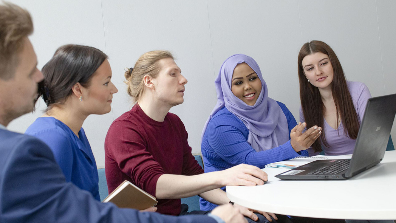 MOOC Care for Europe - accompagner les stages cliniques des étudiants en soins infirmiers à l'étranger